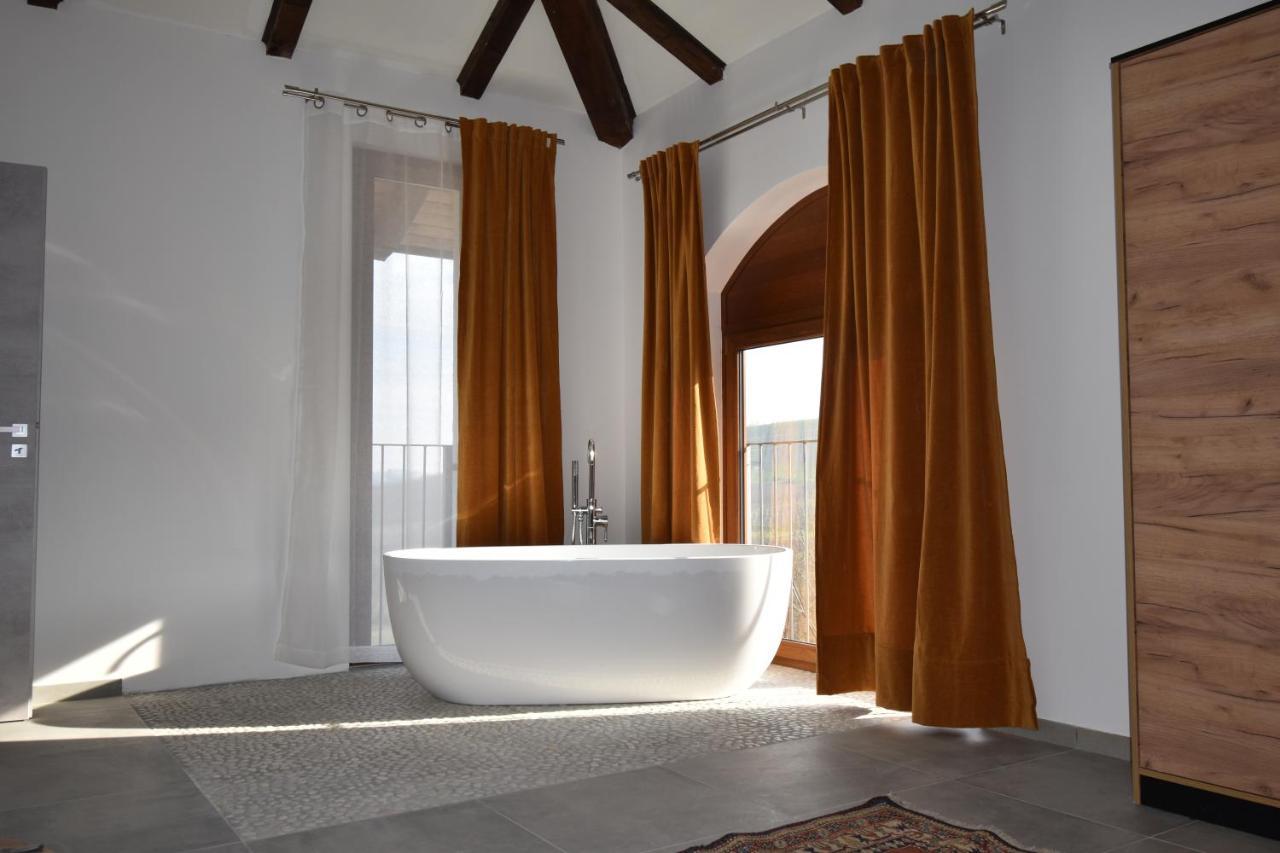 Cascina Tre Botti Hotel อาญาโนแตร์เม ภายนอก รูปภาพ
