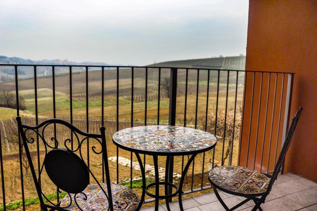 Cascina Tre Botti Hotel อาญาโนแตร์เม ภายนอก รูปภาพ