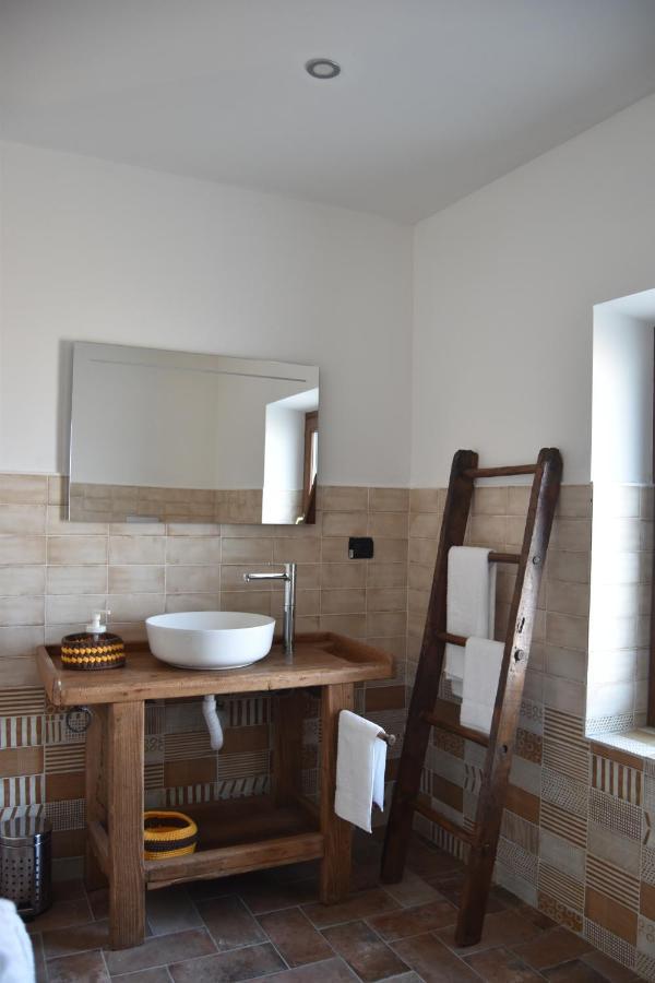 Cascina Tre Botti Hotel อาญาโนแตร์เม ภายนอก รูปภาพ