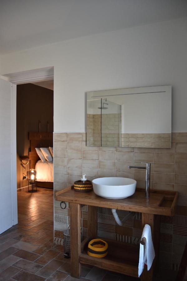 Cascina Tre Botti Hotel อาญาโนแตร์เม ภายนอก รูปภาพ