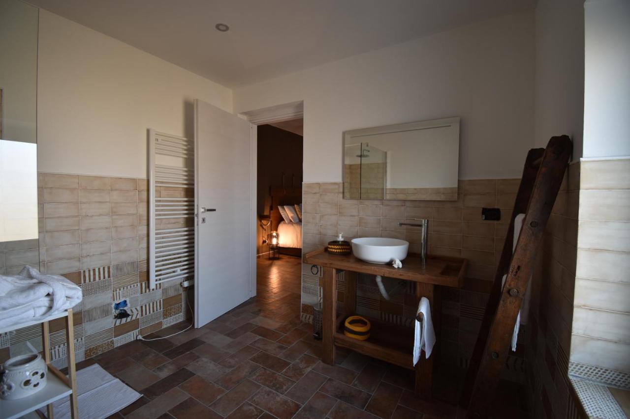 Cascina Tre Botti Hotel อาญาโนแตร์เม ภายนอก รูปภาพ