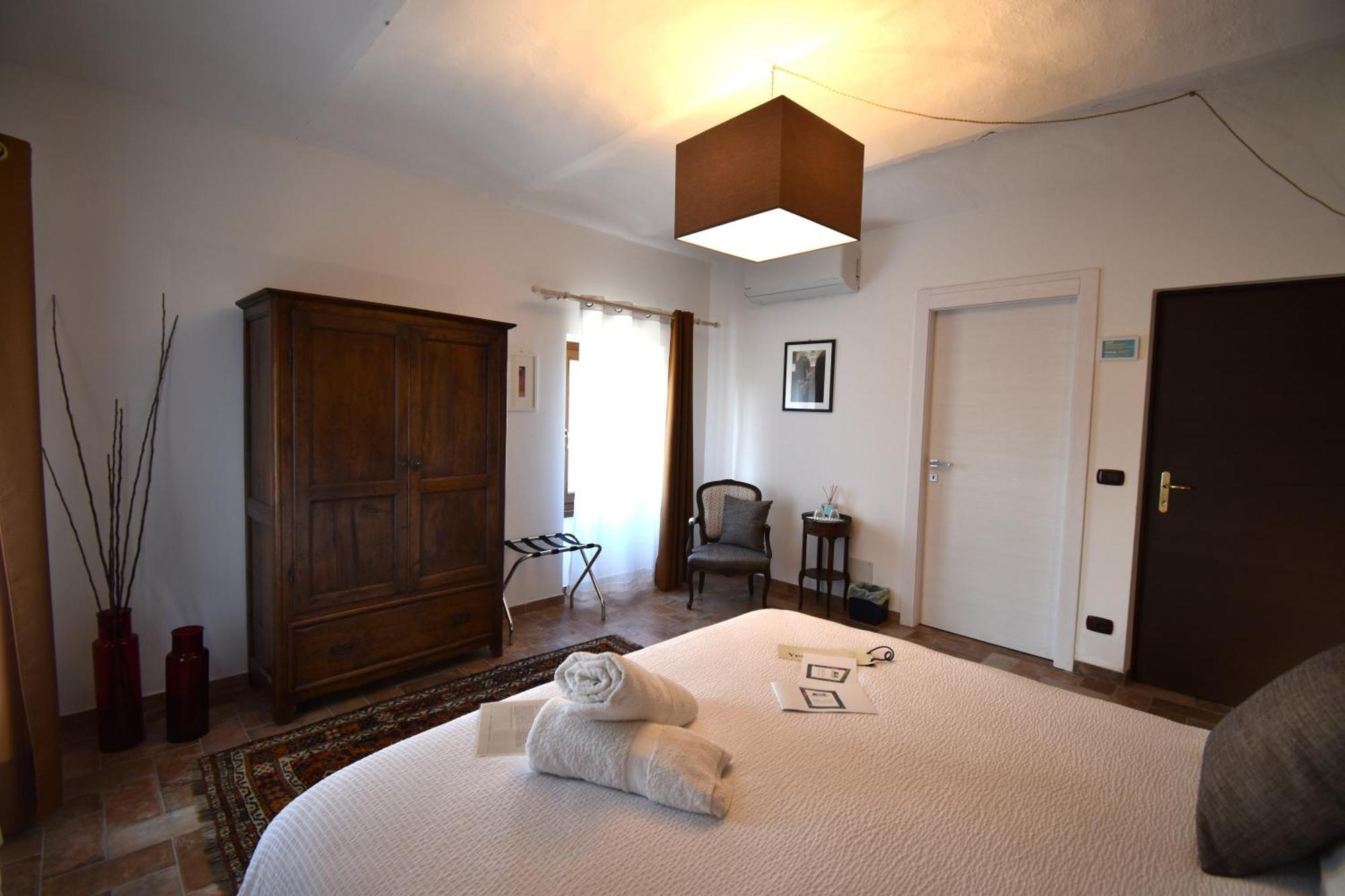 Cascina Tre Botti Hotel อาญาโนแตร์เม ภายนอก รูปภาพ
